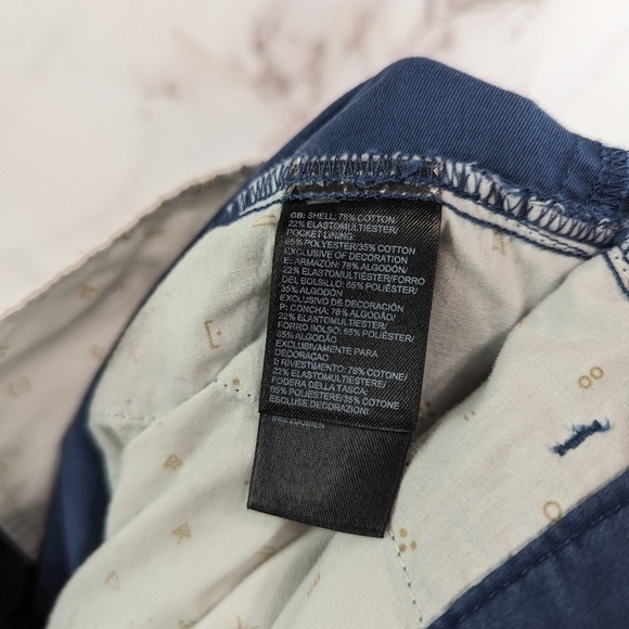 The North Face Shorts Mens 30 Blue Chino Cotton Bermuda 11 12 Inch - Picture 8 of 10